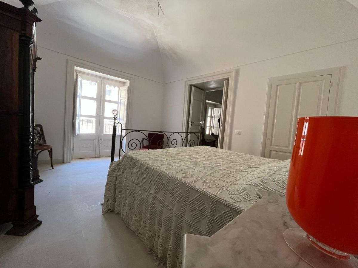 Palazzo Triolo - Dimora Di Charme Bed and Breakfast Corleone Exteriör bild