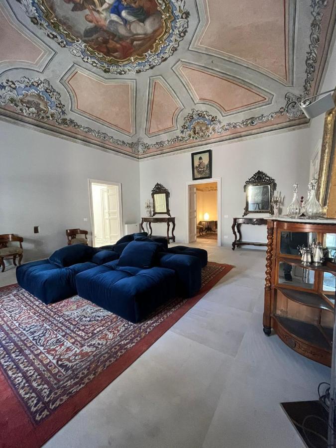 Palazzo Triolo - Dimora Di Charme Bed and Breakfast Corleone Exteriör bild